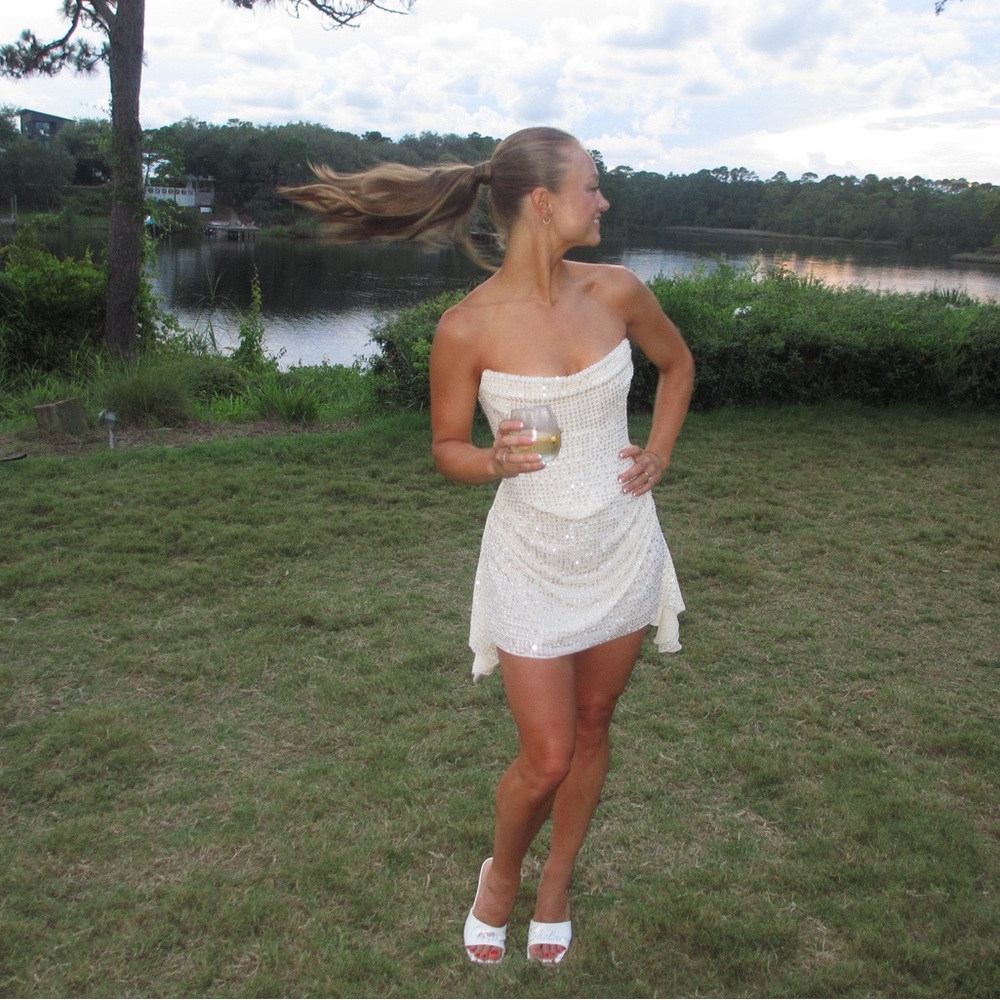 Oh Polly Sybil Mini Skirt in White